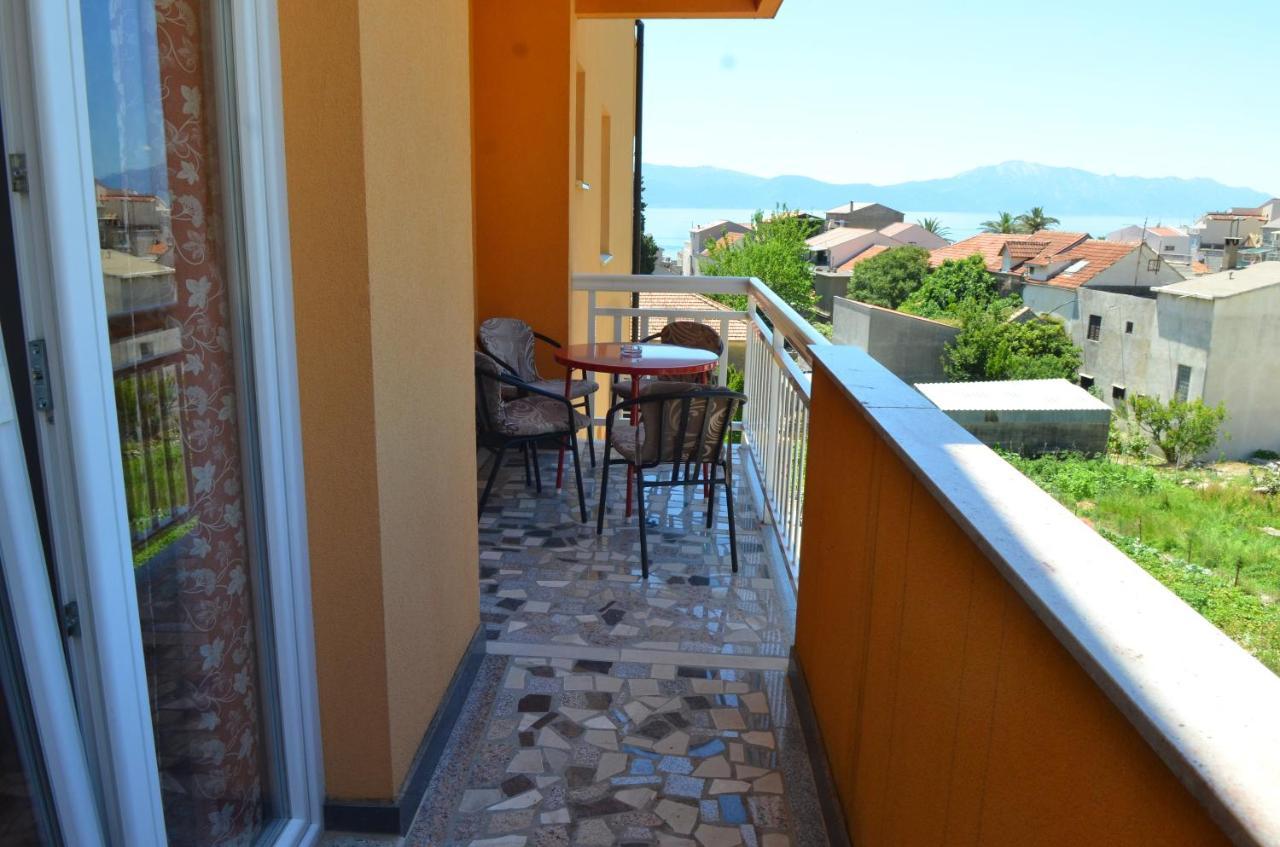 Apartments By The Sea Gradac, Makarska - 13681 Gradac  Kültér fotó