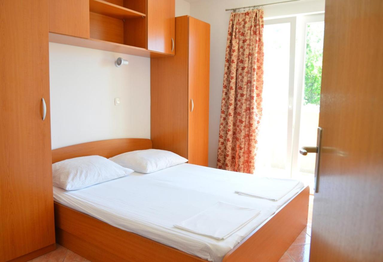 Apartments By The Sea Gradac, Makarska - 13681 Gradac  Kültér fotó